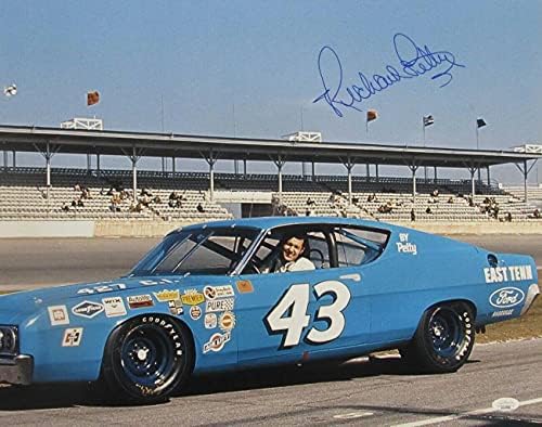 Richard Petty NASCAR İmzalı / İmzalı 16x20 Fotoğraf JSA 154332-İmzalı NASCAR Fotoğrafları